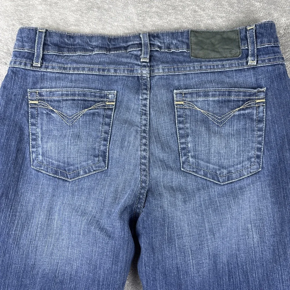 Harley Davidson Capri Jeans Womens 30 Blue Denim Cuffed Low Rise Subtle Distress